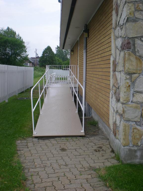 Motel Vaudreuil Ngoại thất bức ảnh