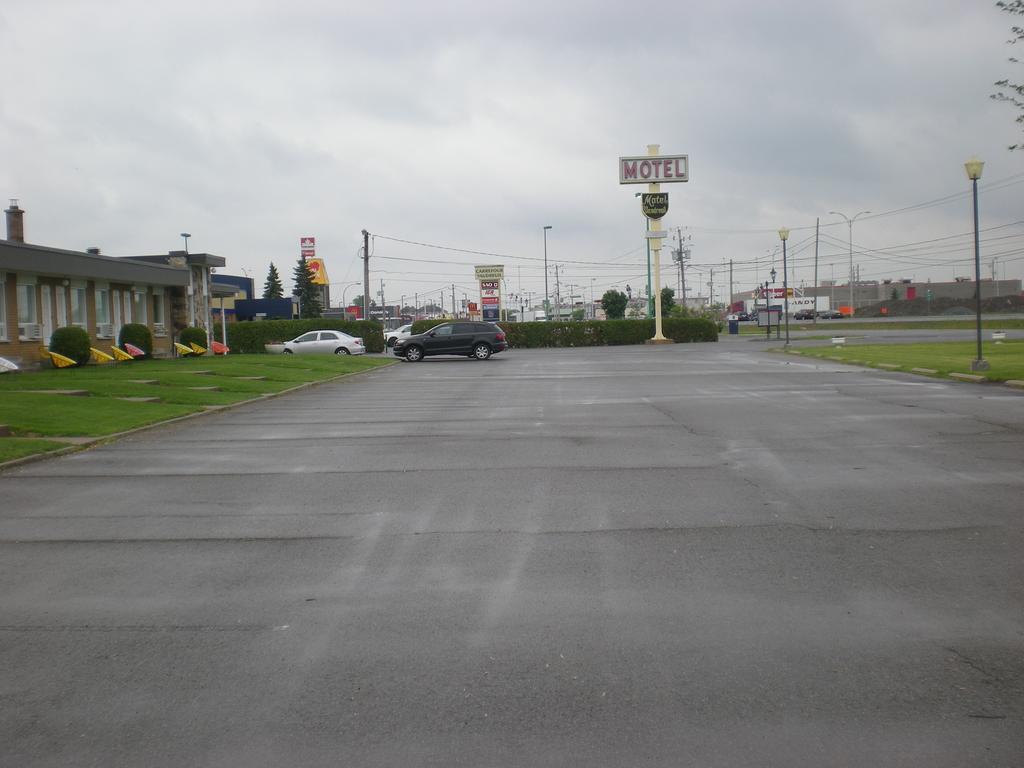 Motel Vaudreuil Ngoại thất bức ảnh