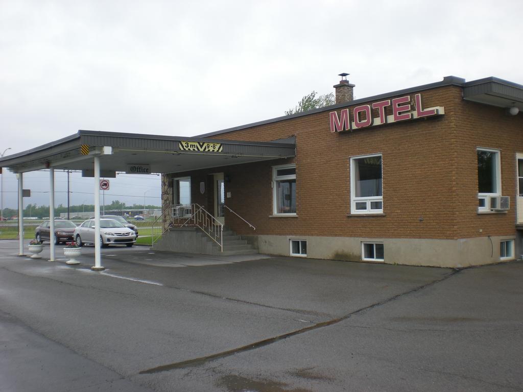 Motel Vaudreuil Ngoại thất bức ảnh